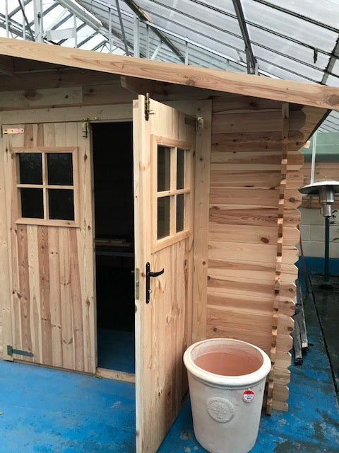 Log Cabin (4 x 3m)